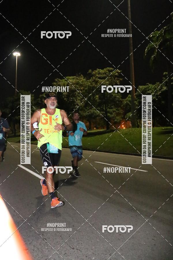 Buy your photos of the eventNight Run 2019 - Pop - Rio de Janeiro on Fotop