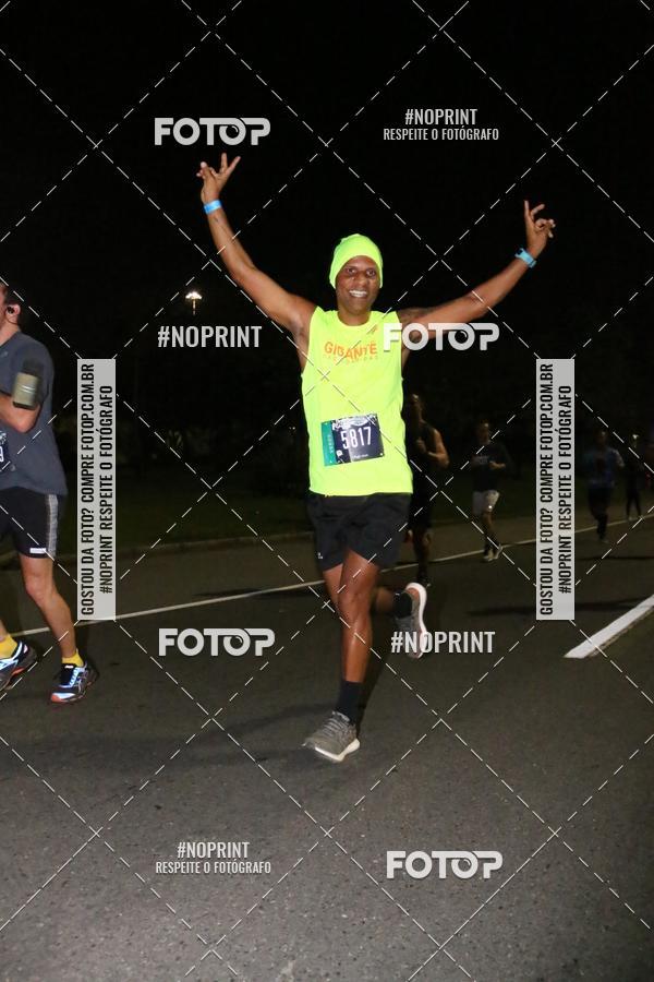 Buy your photos of the eventNight Run 2019 - Pop - Rio de Janeiro on Fotop