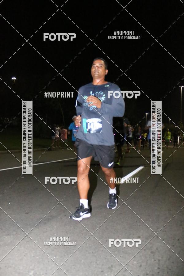 Buy your photos of the eventNight Run 2019 - Pop - Rio de Janeiro on Fotop
