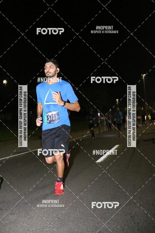 Buy your photos of the eventNight Run 2019 - Pop - Rio de Janeiro on Fotop