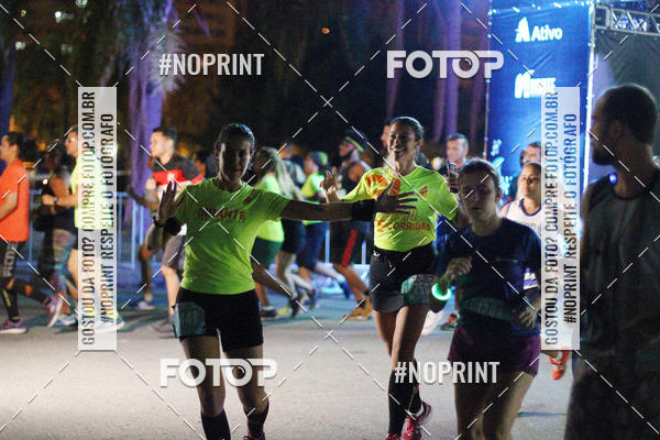 Buy your photos of the eventNight Run 2019 - Pop - Rio de Janeiro on Fotop