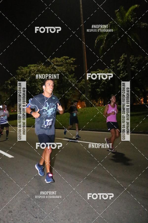 Buy your photos of the eventNight Run 2019 - Pop - Rio de Janeiro on Fotop