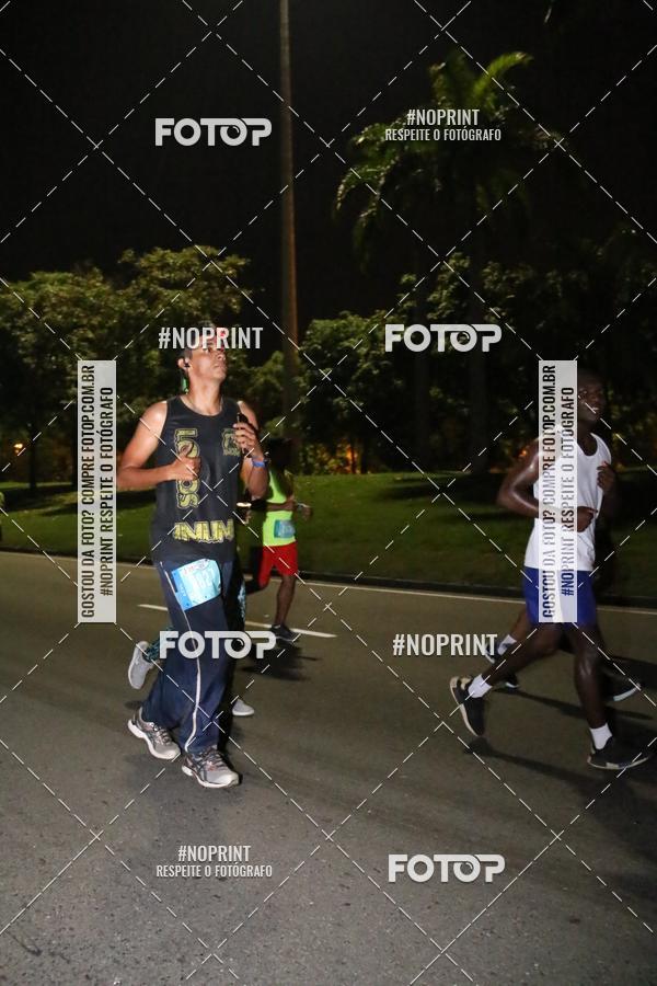 Buy your photos of the eventNight Run 2019 - Pop - Rio de Janeiro on Fotop