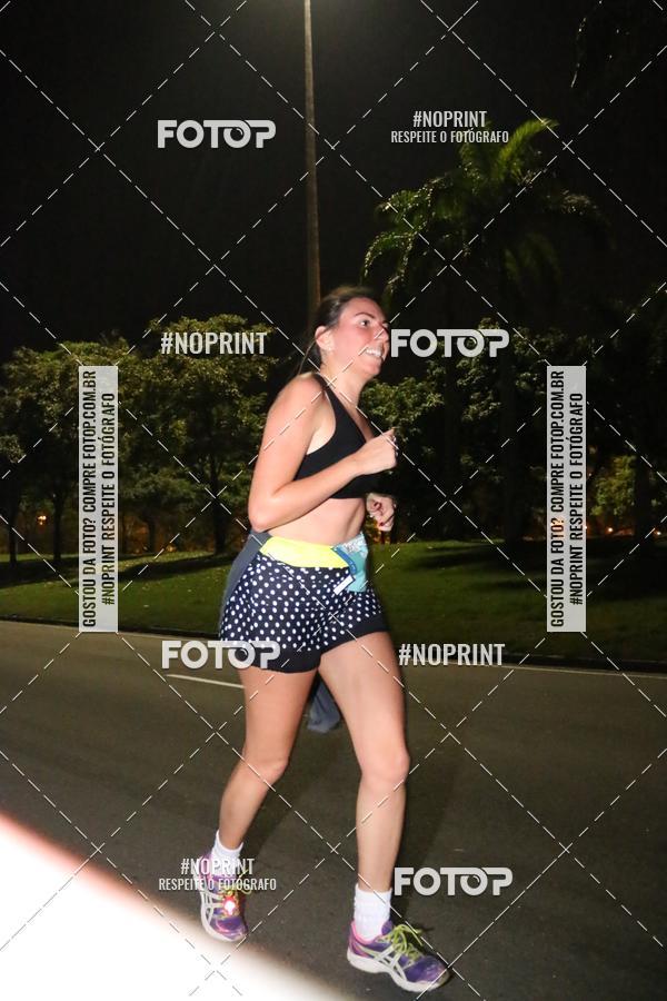 Buy your photos of the eventNight Run 2019 - Pop - Rio de Janeiro on Fotop