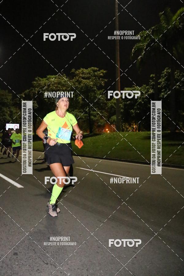 Buy your photos of the eventNight Run 2019 - Pop - Rio de Janeiro on Fotop