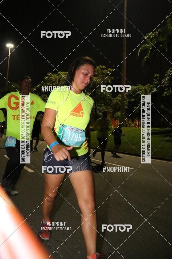 Buy your photos of the eventNight Run 2019 - Pop - Rio de Janeiro on Fotop