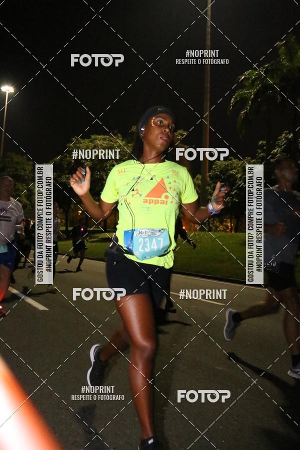 Buy your photos of the eventNight Run 2019 - Pop - Rio de Janeiro on Fotop