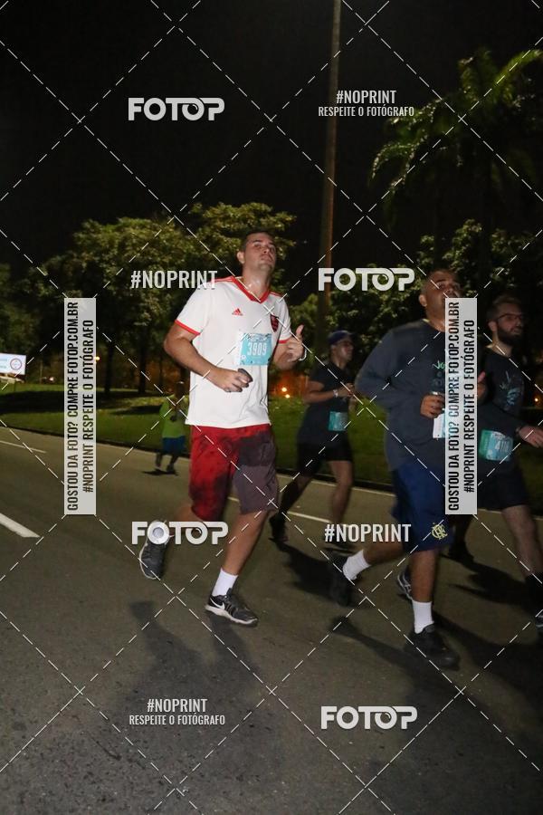 Buy your photos of the eventNight Run 2019 - Pop - Rio de Janeiro on Fotop