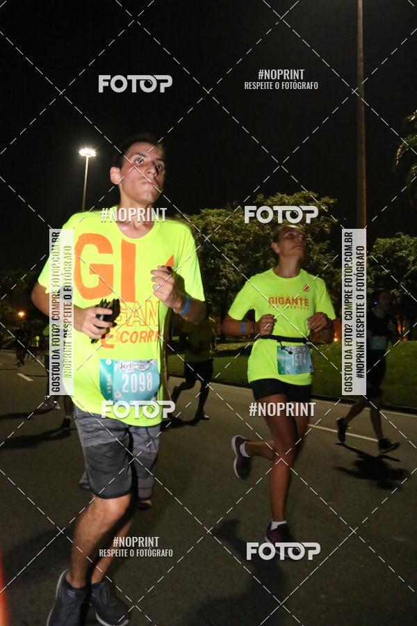 Buy your photos of the eventNight Run 2019 - Pop - Rio de Janeiro on Fotop