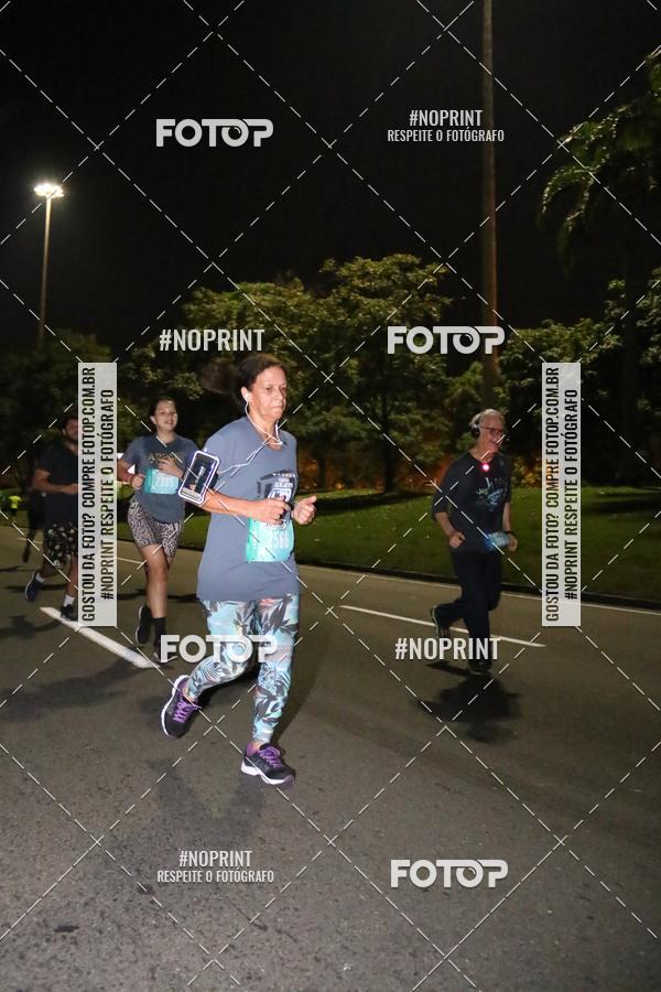 Buy your photos of the eventNight Run 2019 - Pop - Rio de Janeiro on Fotop