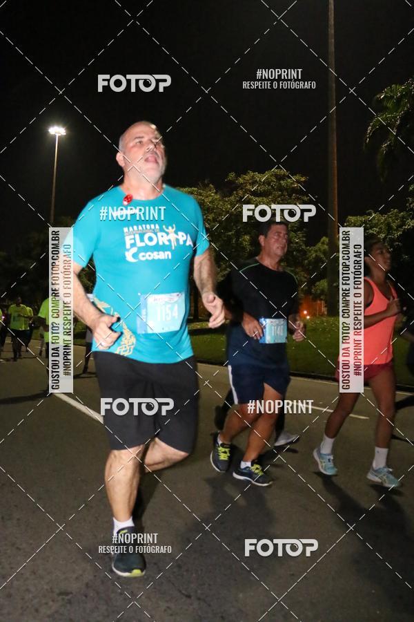 Buy your photos of the eventNight Run 2019 - Pop - Rio de Janeiro on Fotop
