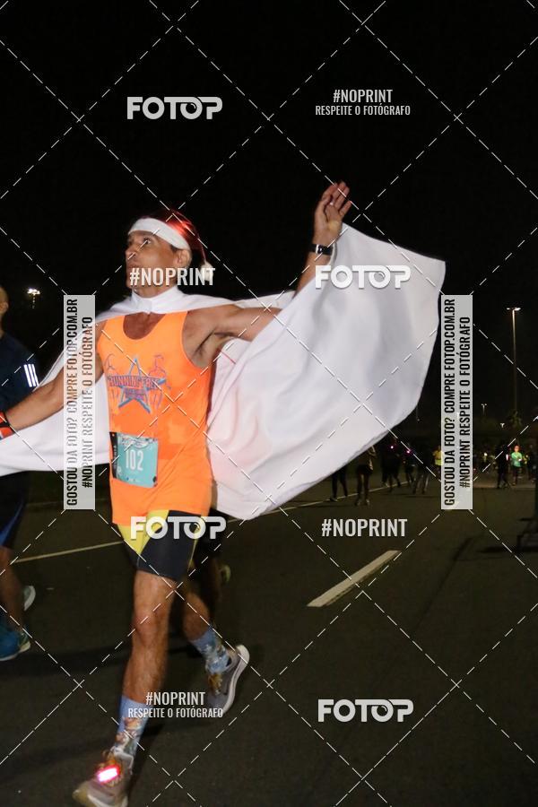 Buy your photos of the eventNight Run 2019 - Pop - Rio de Janeiro on Fotop