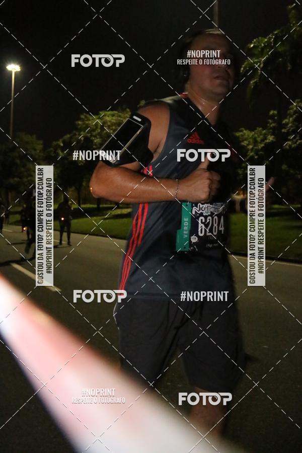 Buy your photos of the eventNight Run 2019 - Pop - Rio de Janeiro on Fotop