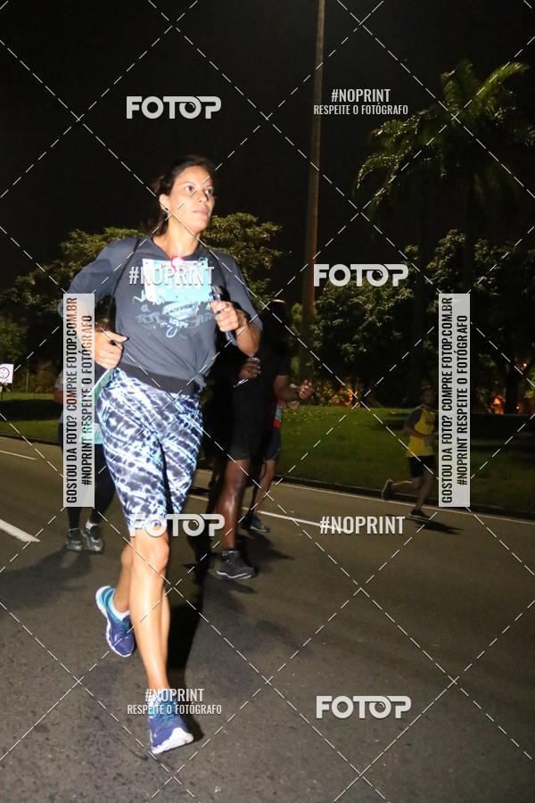 Buy your photos of the eventNight Run 2019 - Pop - Rio de Janeiro on Fotop