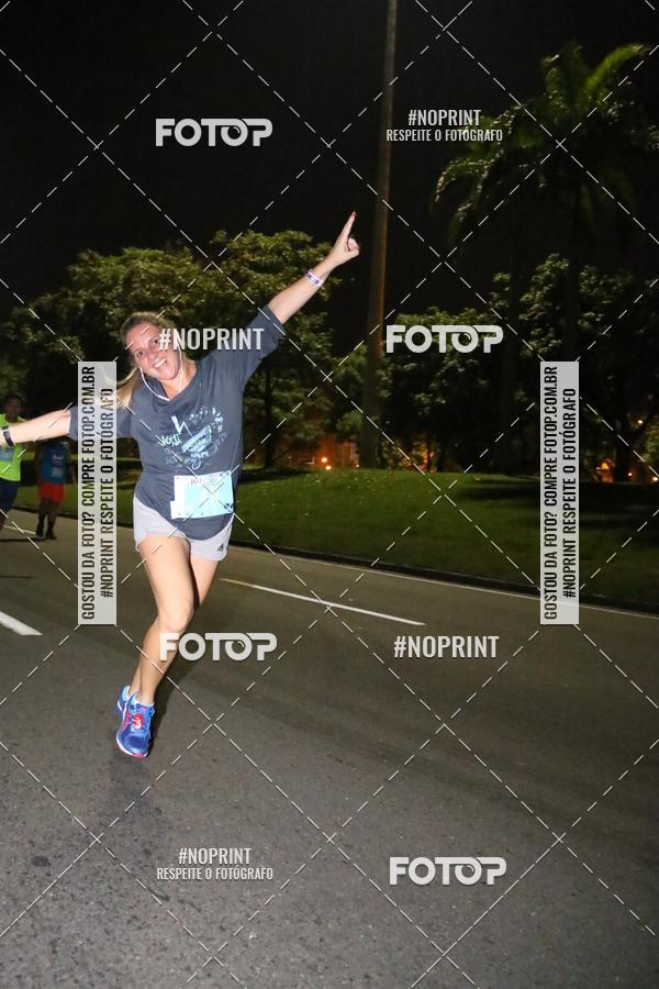 Buy your photos of the eventNight Run 2019 - Pop - Rio de Janeiro on Fotop