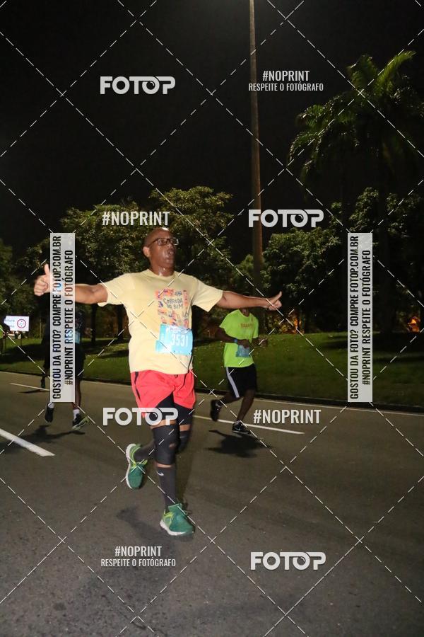 Buy your photos of the eventNight Run 2019 - Pop - Rio de Janeiro on Fotop