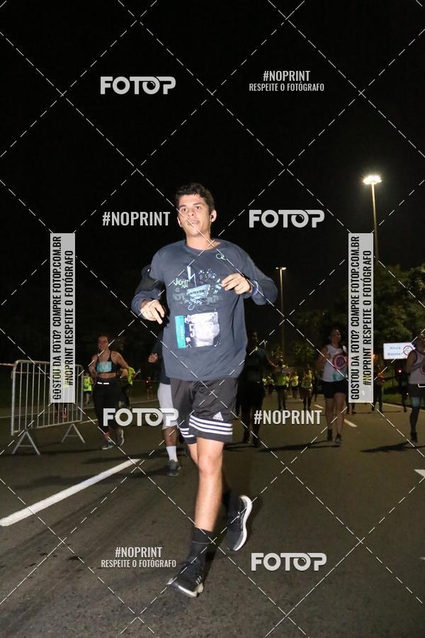 Buy your photos of the eventNight Run 2019 - Pop - Rio de Janeiro on Fotop