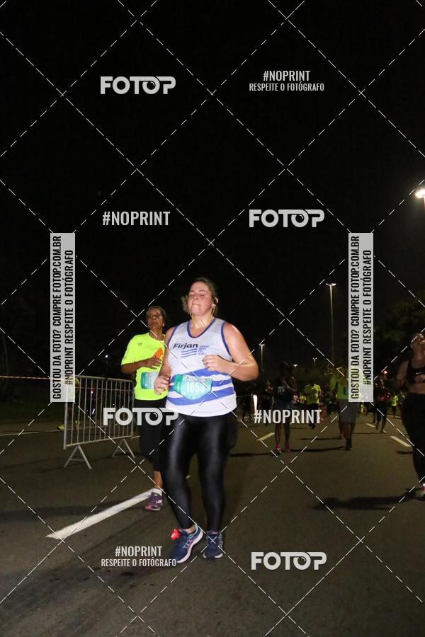 Buy your photos of the eventNight Run 2019 - Pop - Rio de Janeiro on Fotop