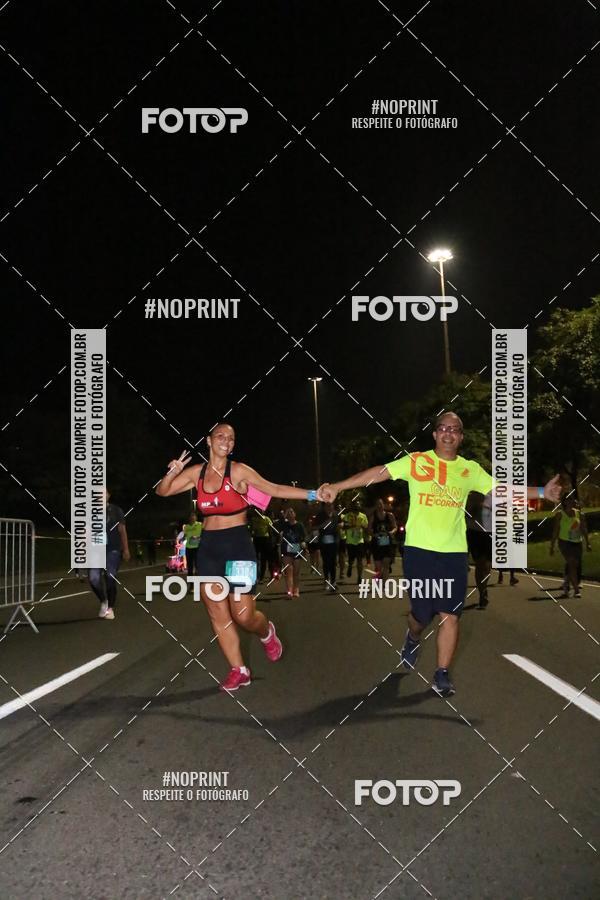 Buy your photos of the eventNight Run 2019 - Pop - Rio de Janeiro on Fotop