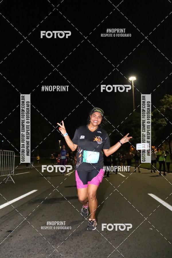 Buy your photos of the eventNight Run 2019 - Pop - Rio de Janeiro on Fotop