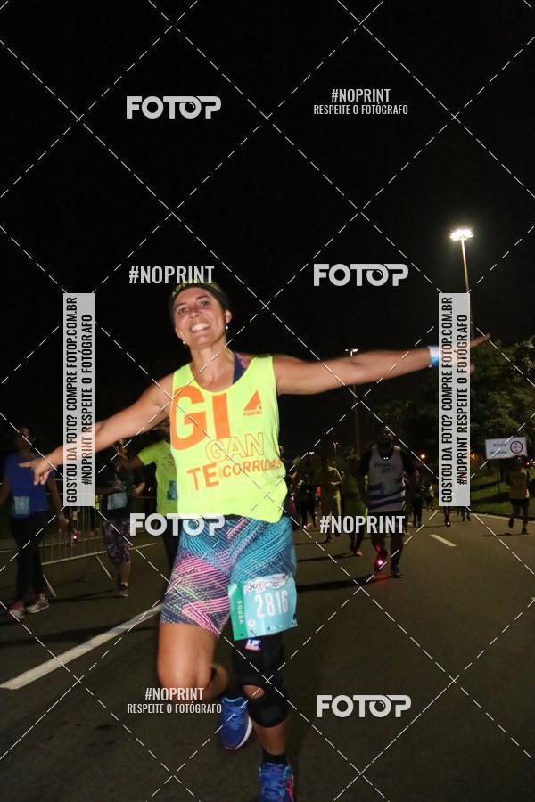 Buy your photos of the eventNight Run 2019 - Pop - Rio de Janeiro on Fotop