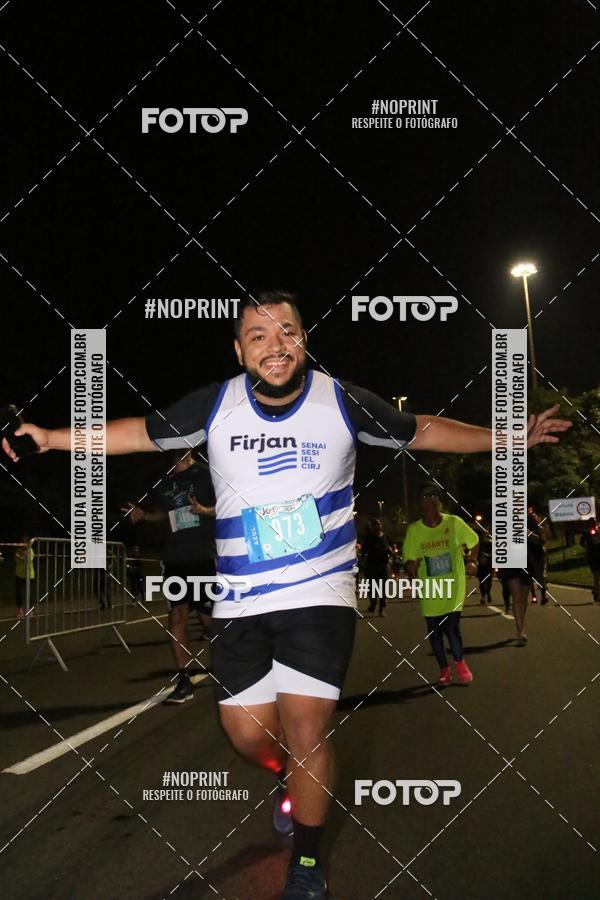 Buy your photos of the eventNight Run 2019 - Pop - Rio de Janeiro on Fotop