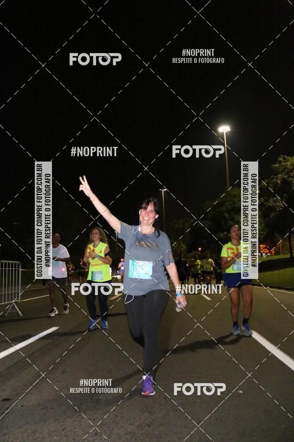 Buy your photos of the eventNight Run 2019 - Pop - Rio de Janeiro on Fotop