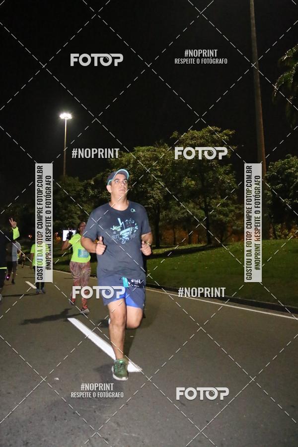 Buy your photos of the eventNight Run 2019 - Pop - Rio de Janeiro on Fotop