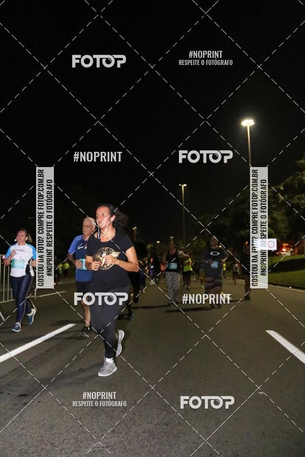 Buy your photos of the eventNight Run 2019 - Pop - Rio de Janeiro on Fotop