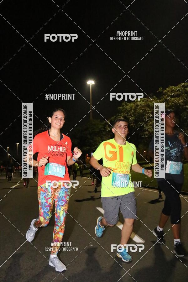 Buy your photos of the eventNight Run 2019 - Pop - Rio de Janeiro on Fotop