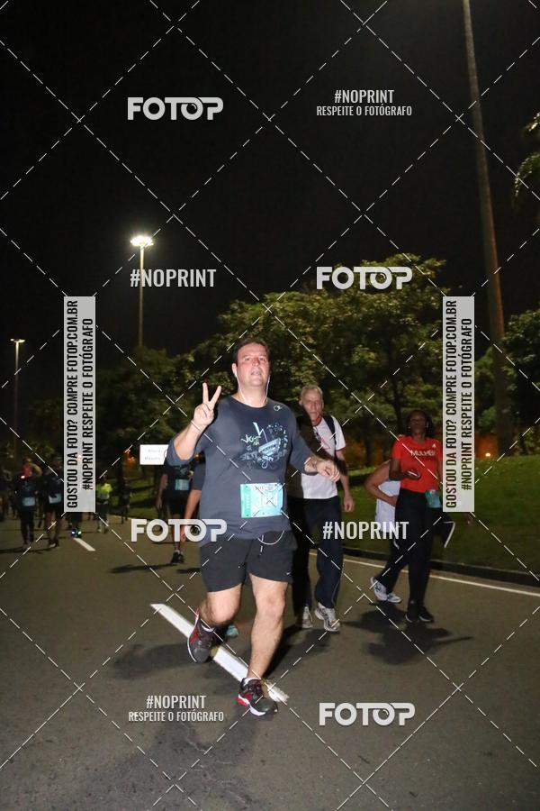 Buy your photos of the eventNight Run 2019 - Pop - Rio de Janeiro on Fotop