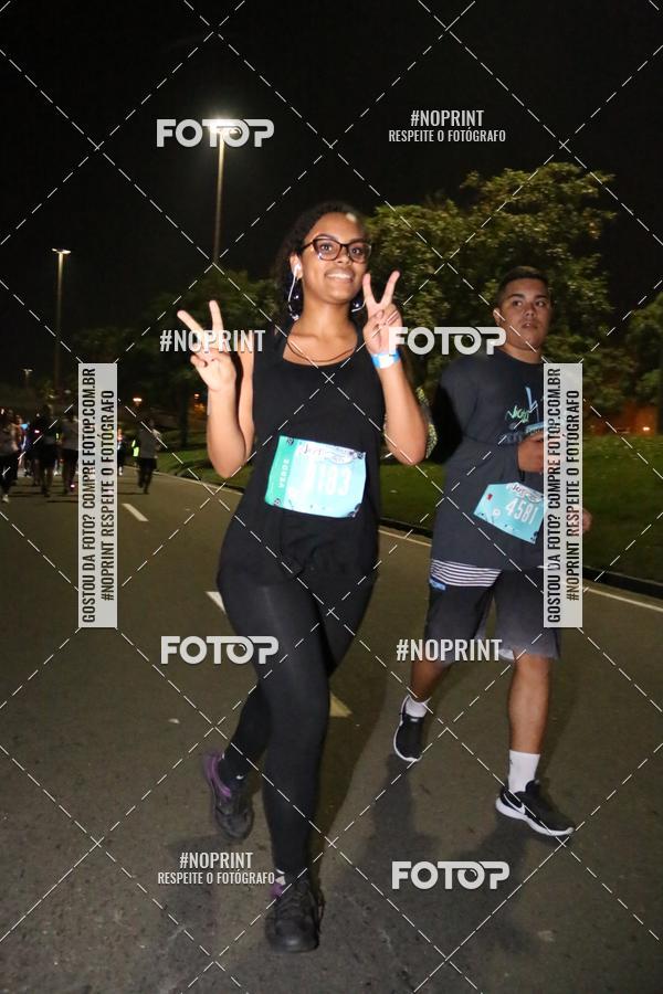Buy your photos of the eventNight Run 2019 - Pop - Rio de Janeiro on Fotop