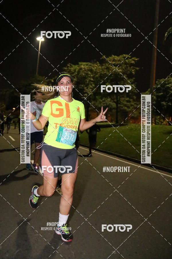 Buy your photos of the eventNight Run 2019 - Pop - Rio de Janeiro on Fotop