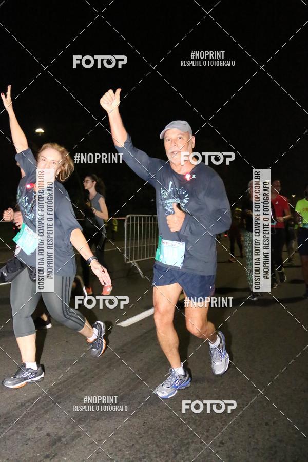 Buy your photos of the eventNight Run 2019 - Pop - Rio de Janeiro on Fotop
