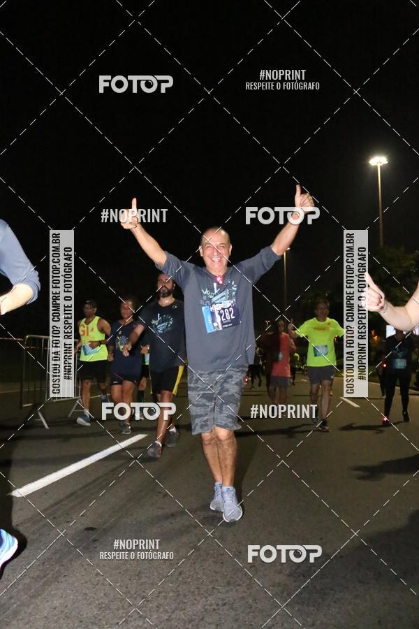 Buy your photos of the eventNight Run 2019 - Pop - Rio de Janeiro on Fotop
