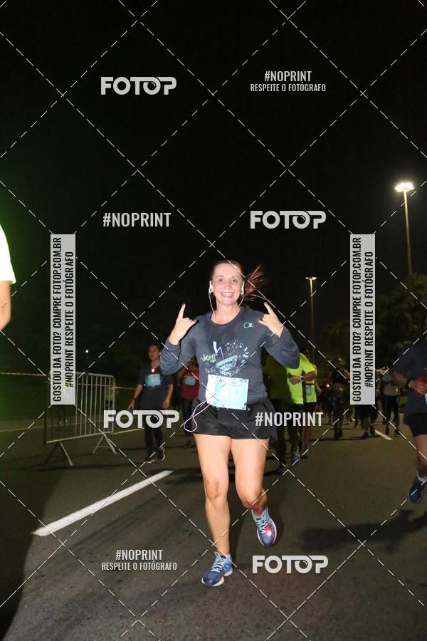 Buy your photos of the eventNight Run 2019 - Pop - Rio de Janeiro on Fotop