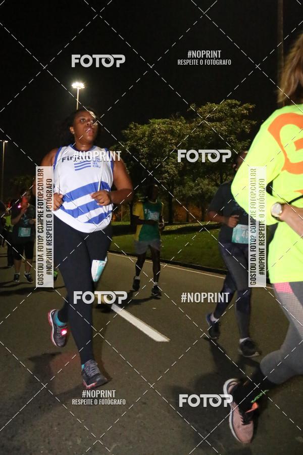 Buy your photos of the eventNight Run 2019 - Pop - Rio de Janeiro on Fotop
