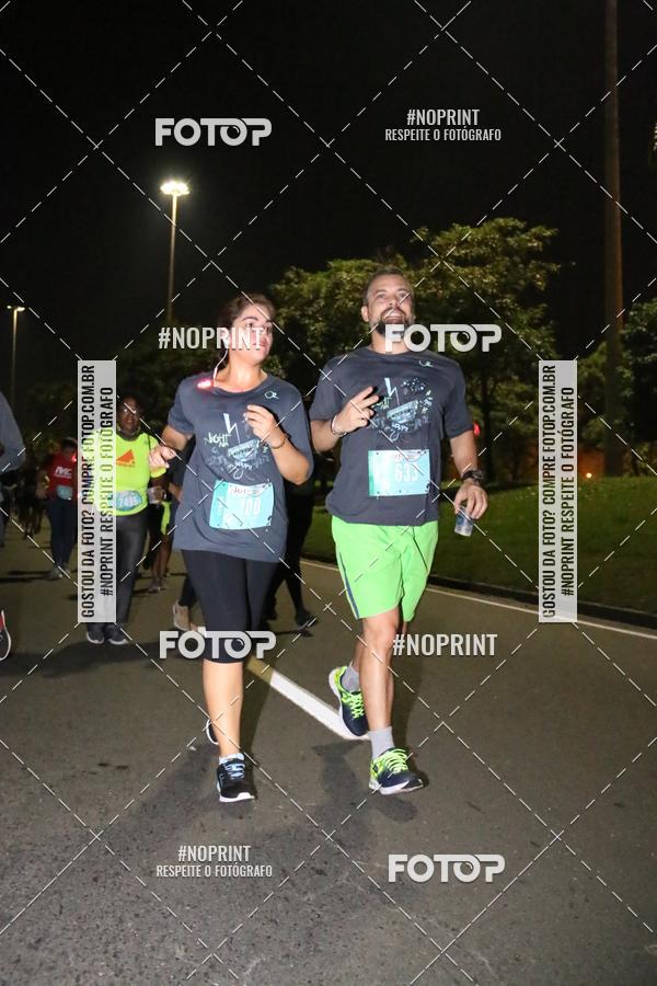 Buy your photos of the eventNight Run 2019 - Pop - Rio de Janeiro on Fotop
