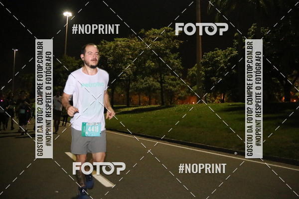 Buy your photos of the eventNight Run 2019 - Pop - Rio de Janeiro on Fotop