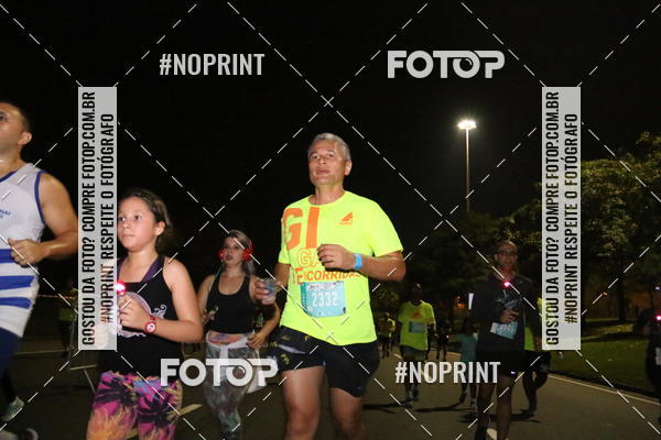 Buy your photos of the eventNight Run 2019 - Pop - Rio de Janeiro on Fotop
