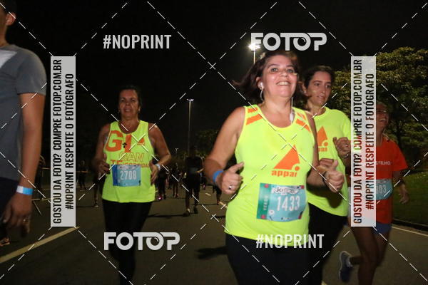 Buy your photos of the eventNight Run 2019 - Pop - Rio de Janeiro on Fotop