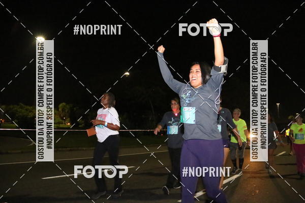 Buy your photos of the eventNight Run 2019 - Pop - Rio de Janeiro on Fotop