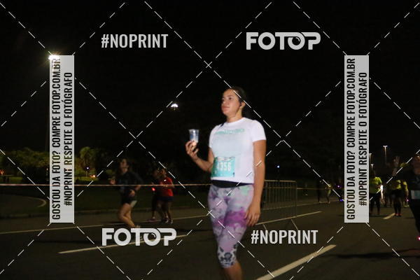 Buy your photos of the eventNight Run 2019 - Pop - Rio de Janeiro on Fotop