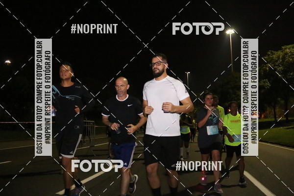 Buy your photos of the eventNight Run 2019 - Pop - Rio de Janeiro on Fotop