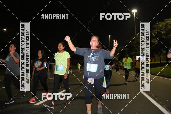 Buy your photos of the eventNight Run 2019 - Pop - Rio de Janeiro on Fotop
