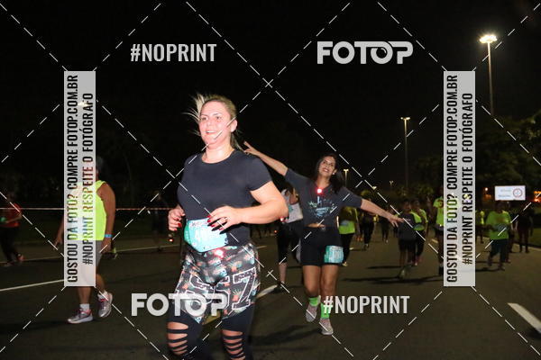 Buy your photos of the eventNight Run 2019 - Pop - Rio de Janeiro on Fotop