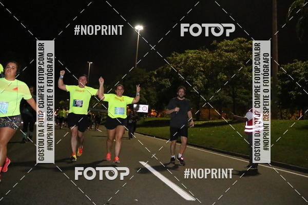 Buy your photos of the eventNight Run 2019 - Pop - Rio de Janeiro on Fotop