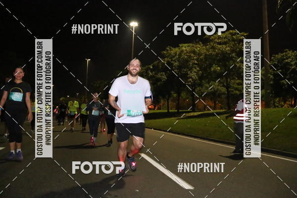 Buy your photos of the eventNight Run 2019 - Pop - Rio de Janeiro on Fotop
