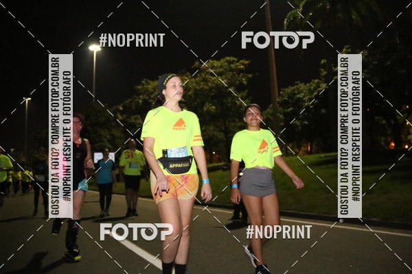 Buy your photos of the eventNight Run 2019 - Pop - Rio de Janeiro on Fotop