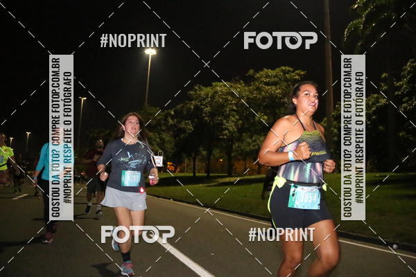 Buy your photos of the eventNight Run 2019 - Pop - Rio de Janeiro on Fotop